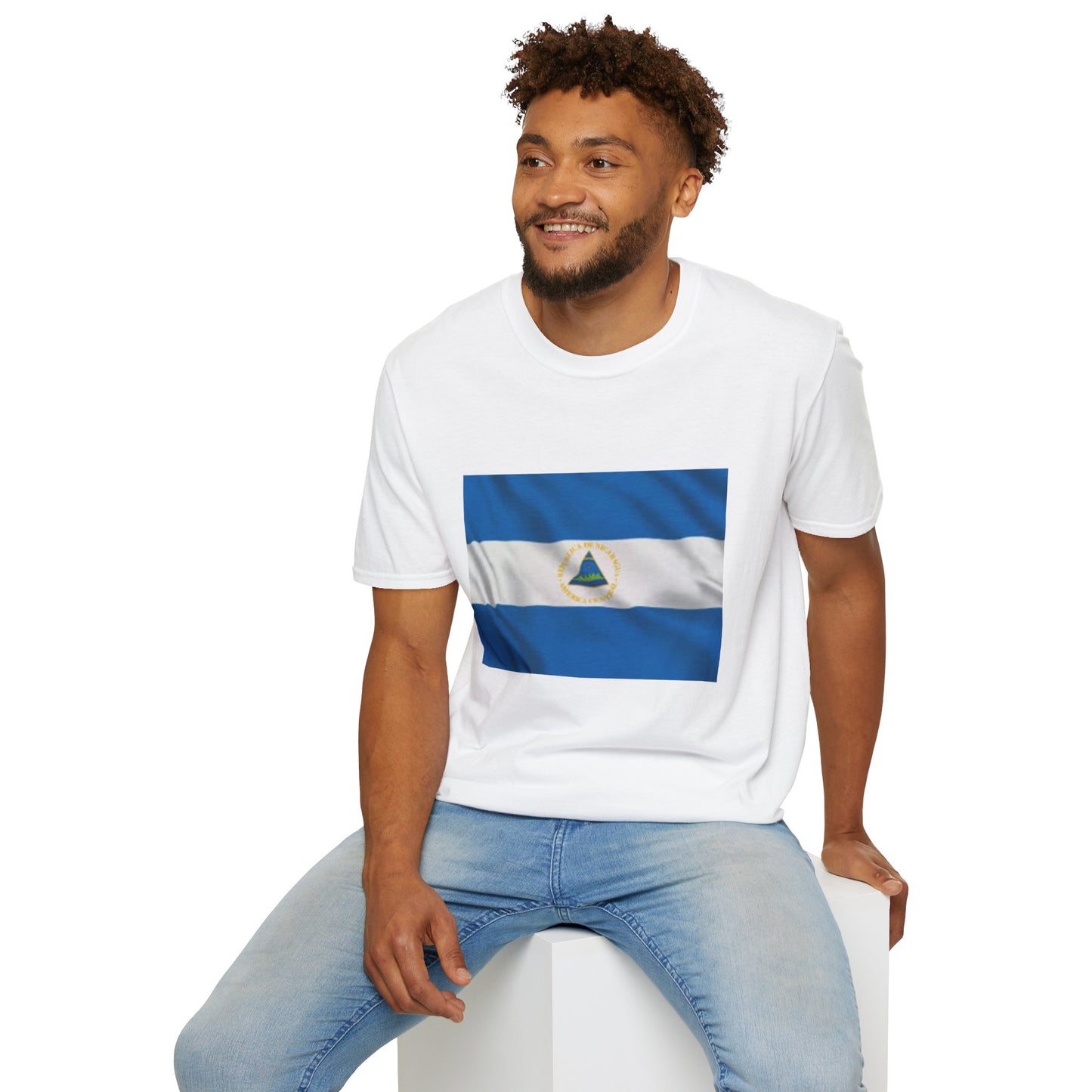 Unisex Softstyle T-Shirt --; Nicaragua