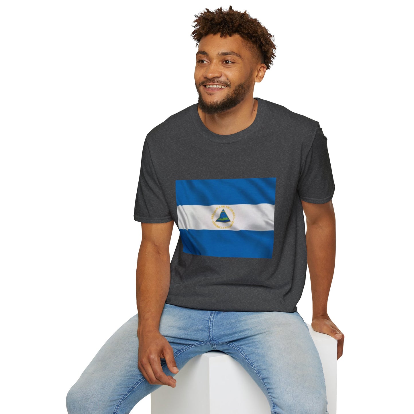 Unisex Softstyle T-Shirt --; Nicaragua